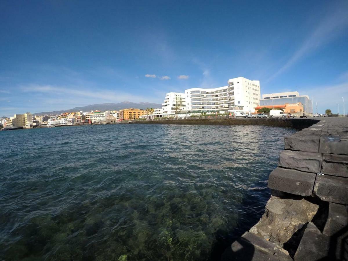 Sobre El Mar En Edificio Magallanes El Médano Esterno foto